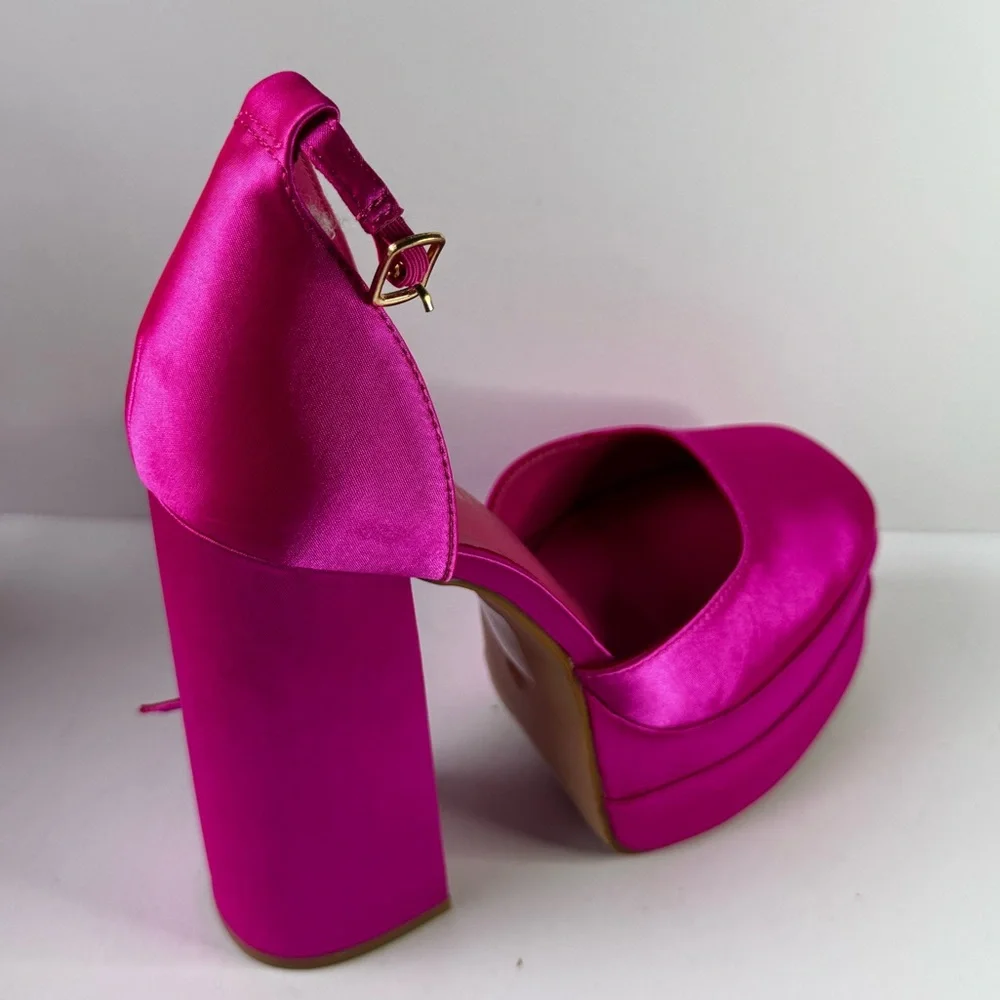 Barbie Hot Pink Platform Ankle Strap Block Heel Pumps Satin Size 8.5
